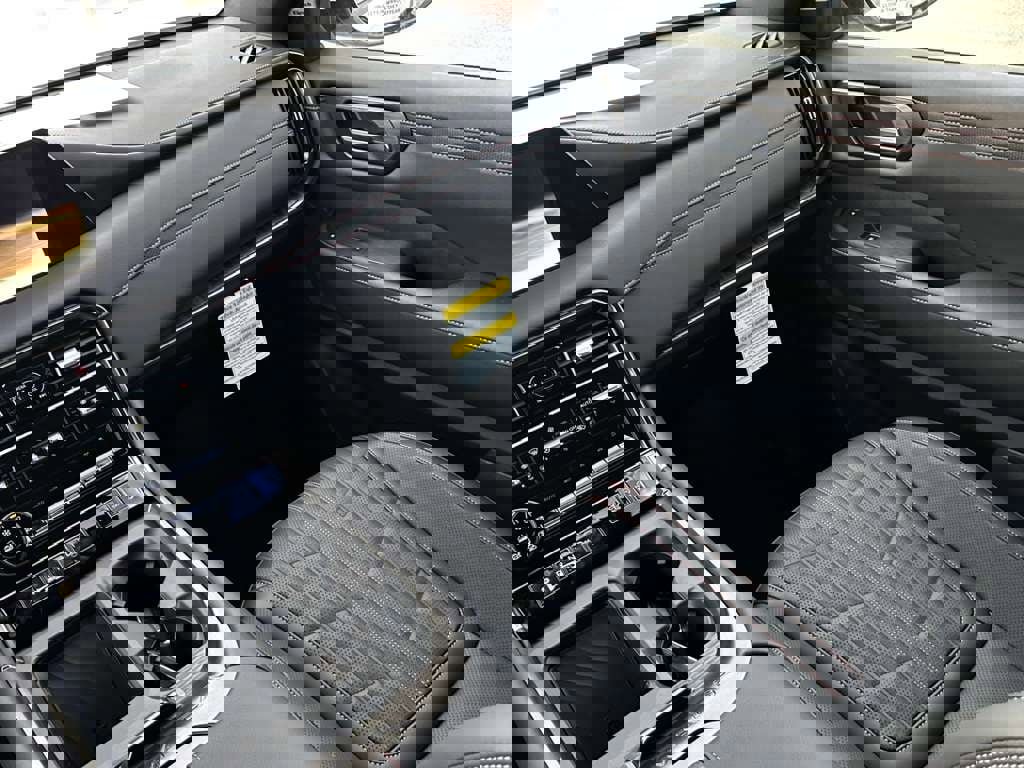 New 2026 Nissan Armada PRO-4X image 10