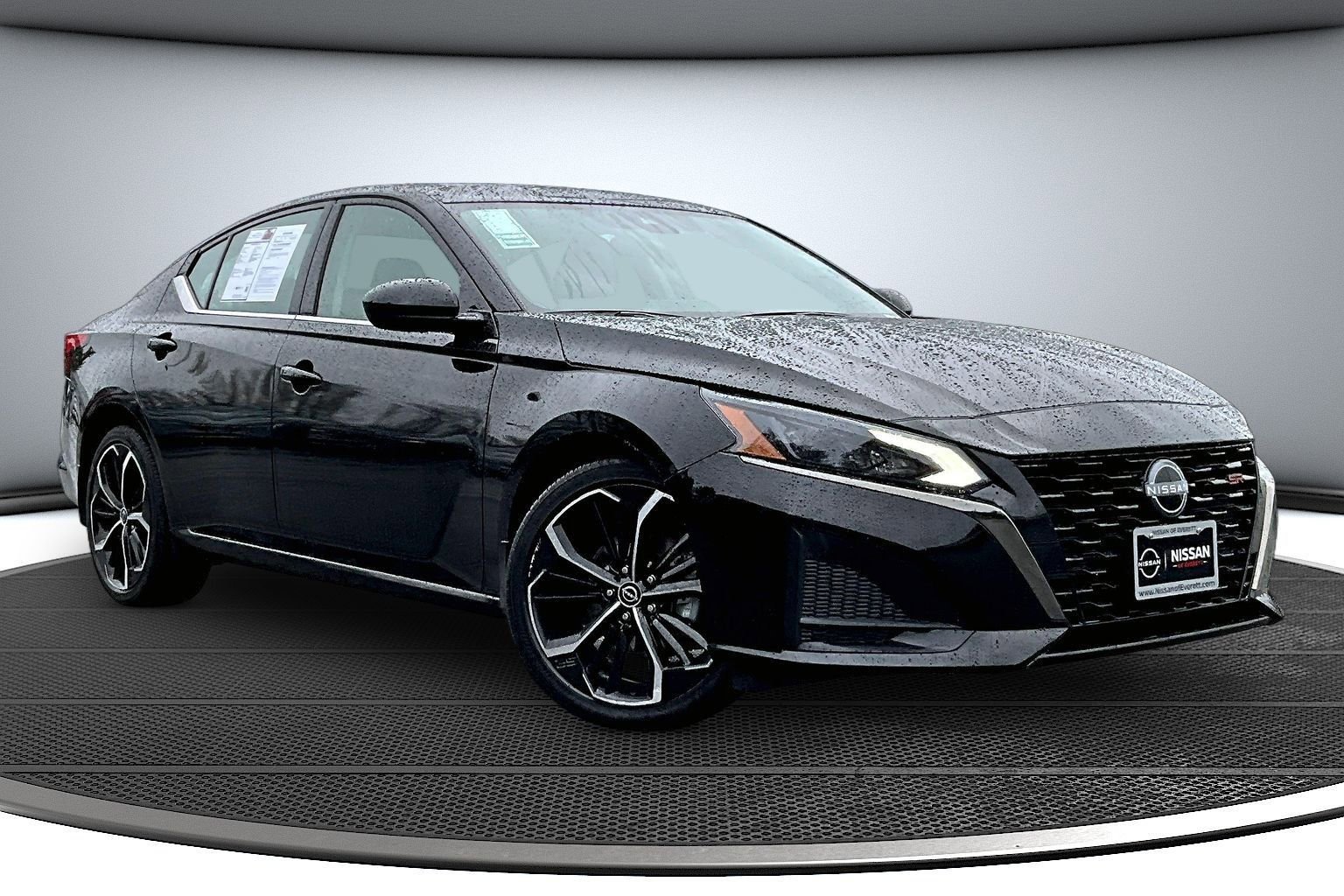 Used 2023 Nissan Altima 2.5 SR w/ SR Premium Package