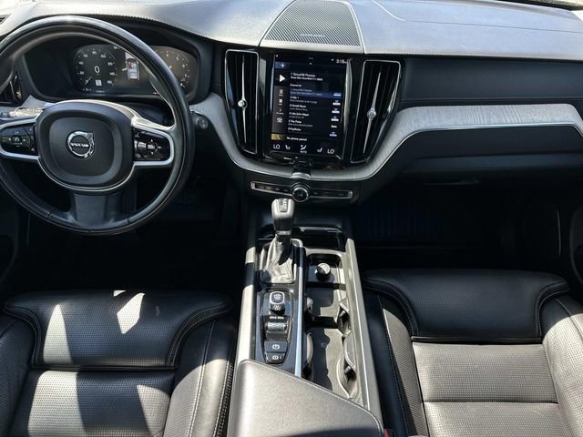 Used 2021 Volvo XC60 T5 Inscription AWD/4WD image 13