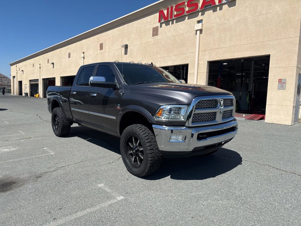 Used 2015 RAM 2500 Laramie AWD/4WD image 2