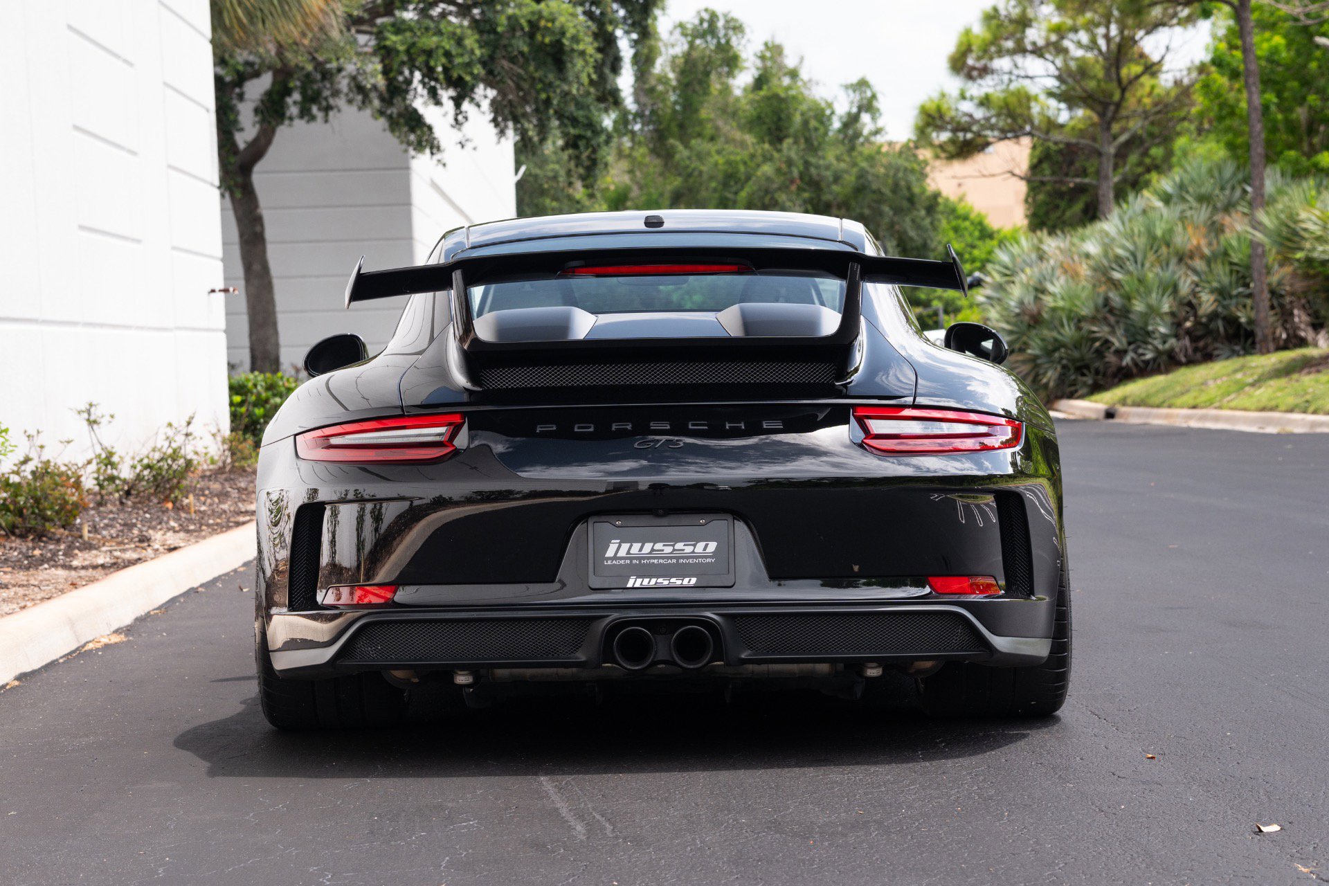 Used 2018 Porsche 911 GT3 RWD video 2