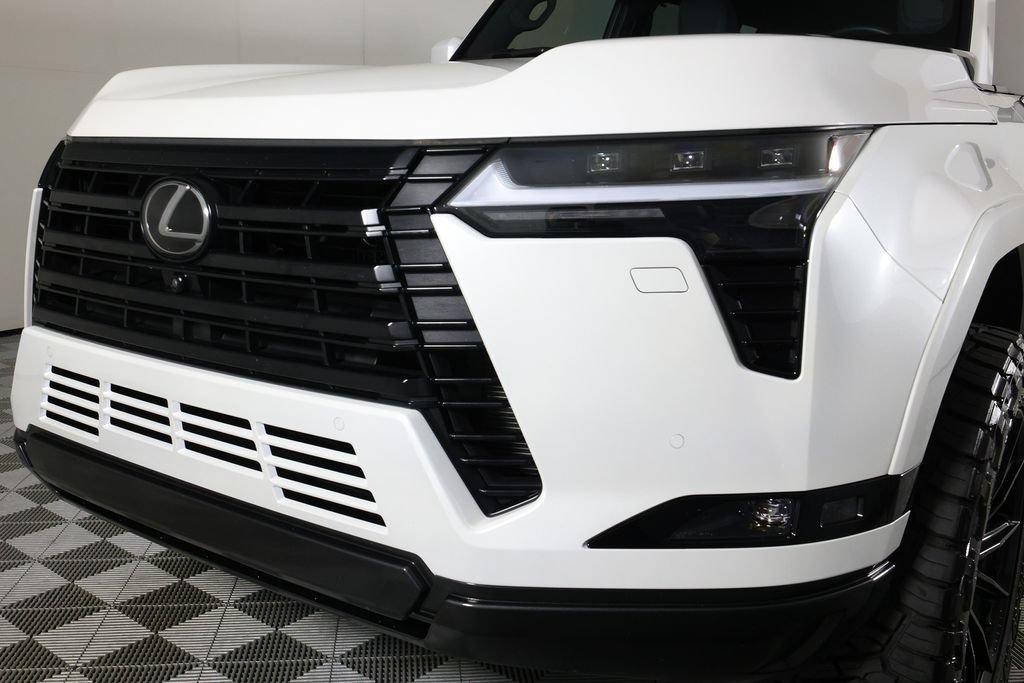 Used 2026 Lexus GX 550 w/ Accessory Package (2T) AWD/4WD image 40