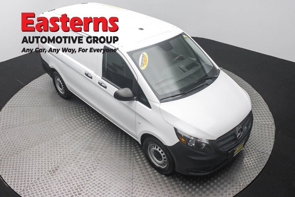 Used 2022 Mercedes-Benz Metris image 3