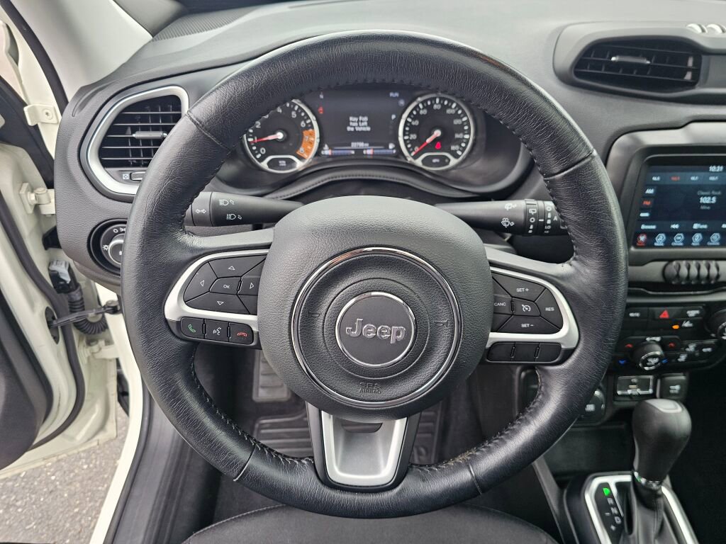 Used 2021 Jeep Renegade Latitude w/ Sun & Sound Group AWD/4WD image 27