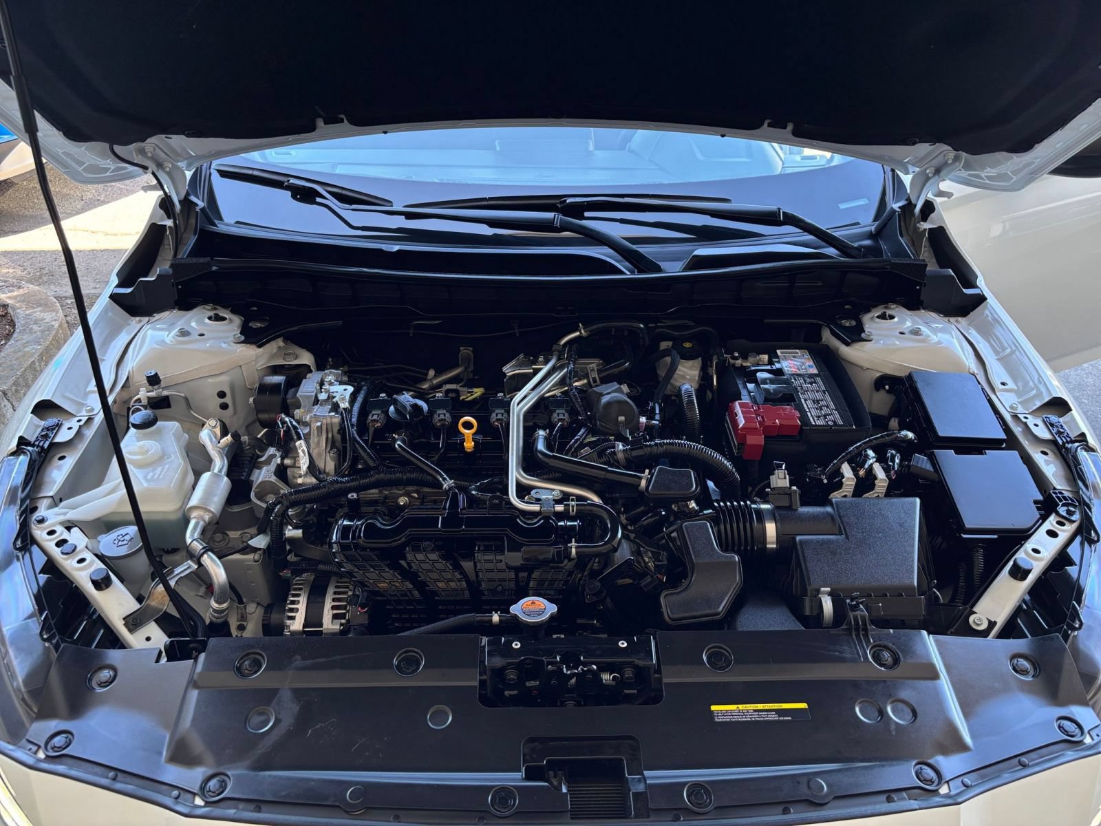 Used 2025 Nissan Altima 2.5 SV FWD image 33
