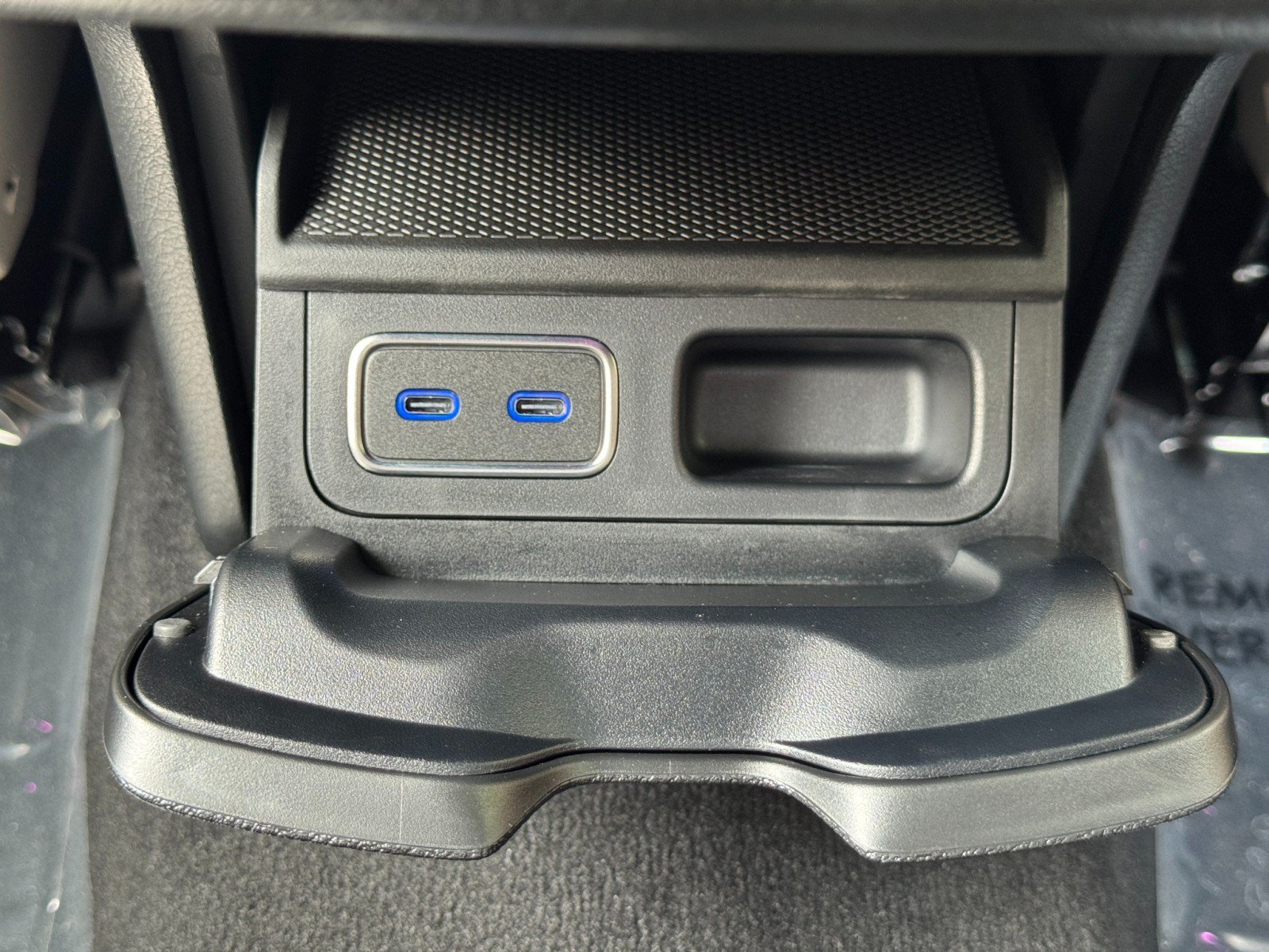 Used 2024 Mercedes-Benz GLS 63 AMG 4MATIC image 45