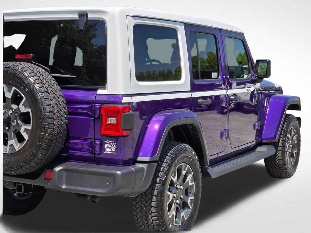 New 2026 Jeep Wrangler Unlimited Sahara w/ Whitecap Package AWD/4WD image 36