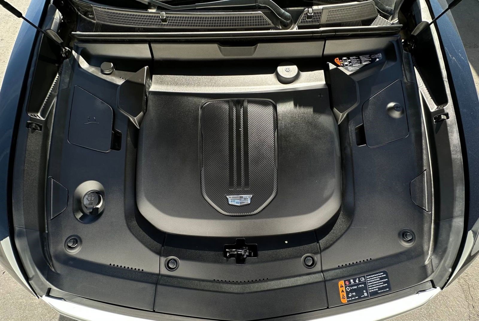 Certified 2024 Cadillac Lyriq Luxury image 21