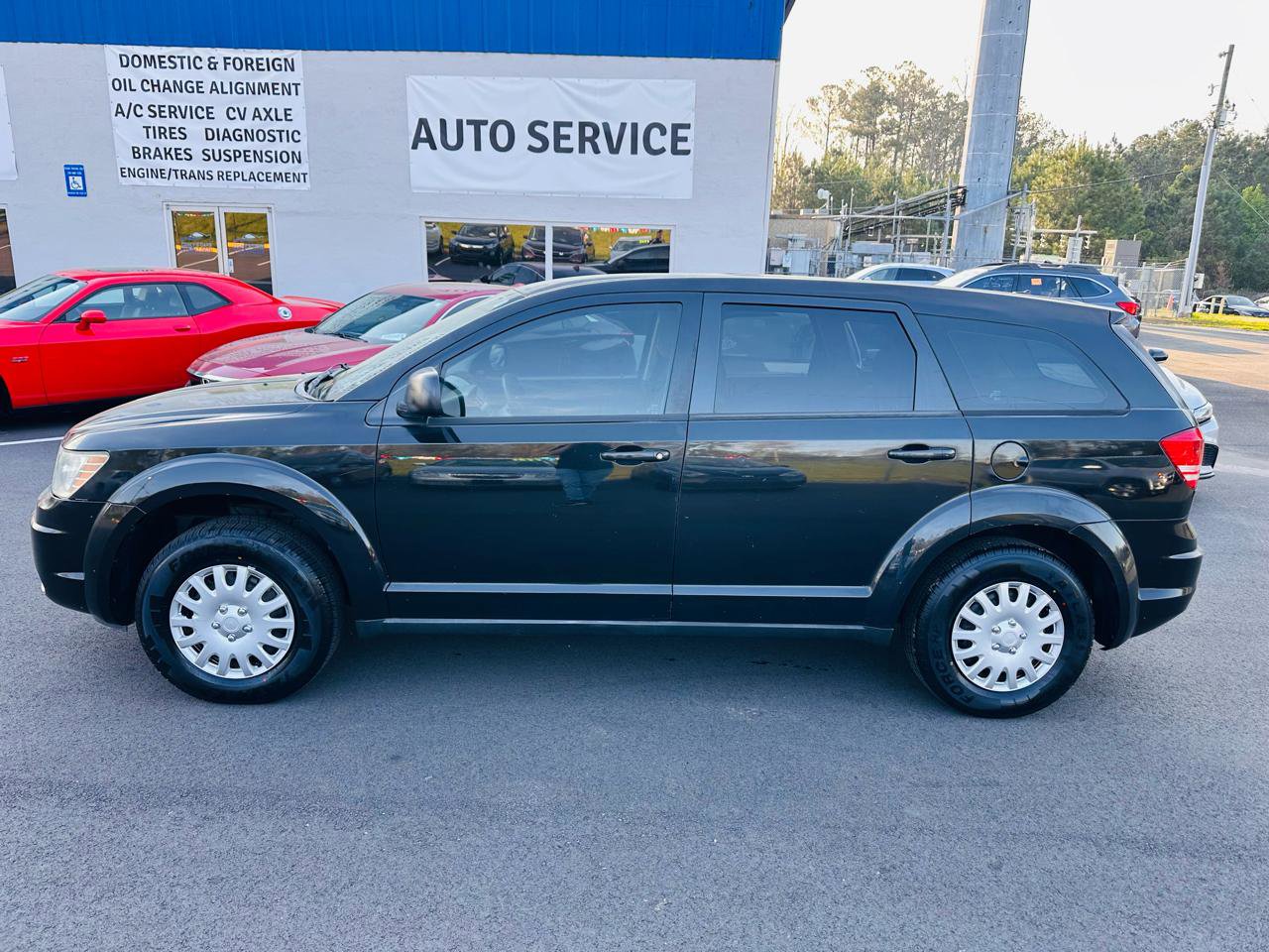 Used 2009 Dodge Journey SE image 2
