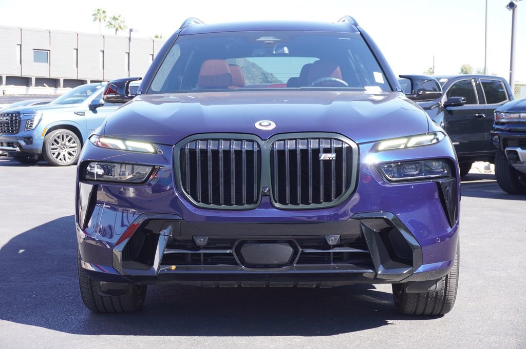 Used 2023 BMW X7 M60i w/ Executive Package image 5