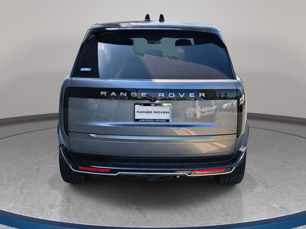 New 2026 Land Rover Range Rover Long Wheelbase SE AWD/4WD image 6