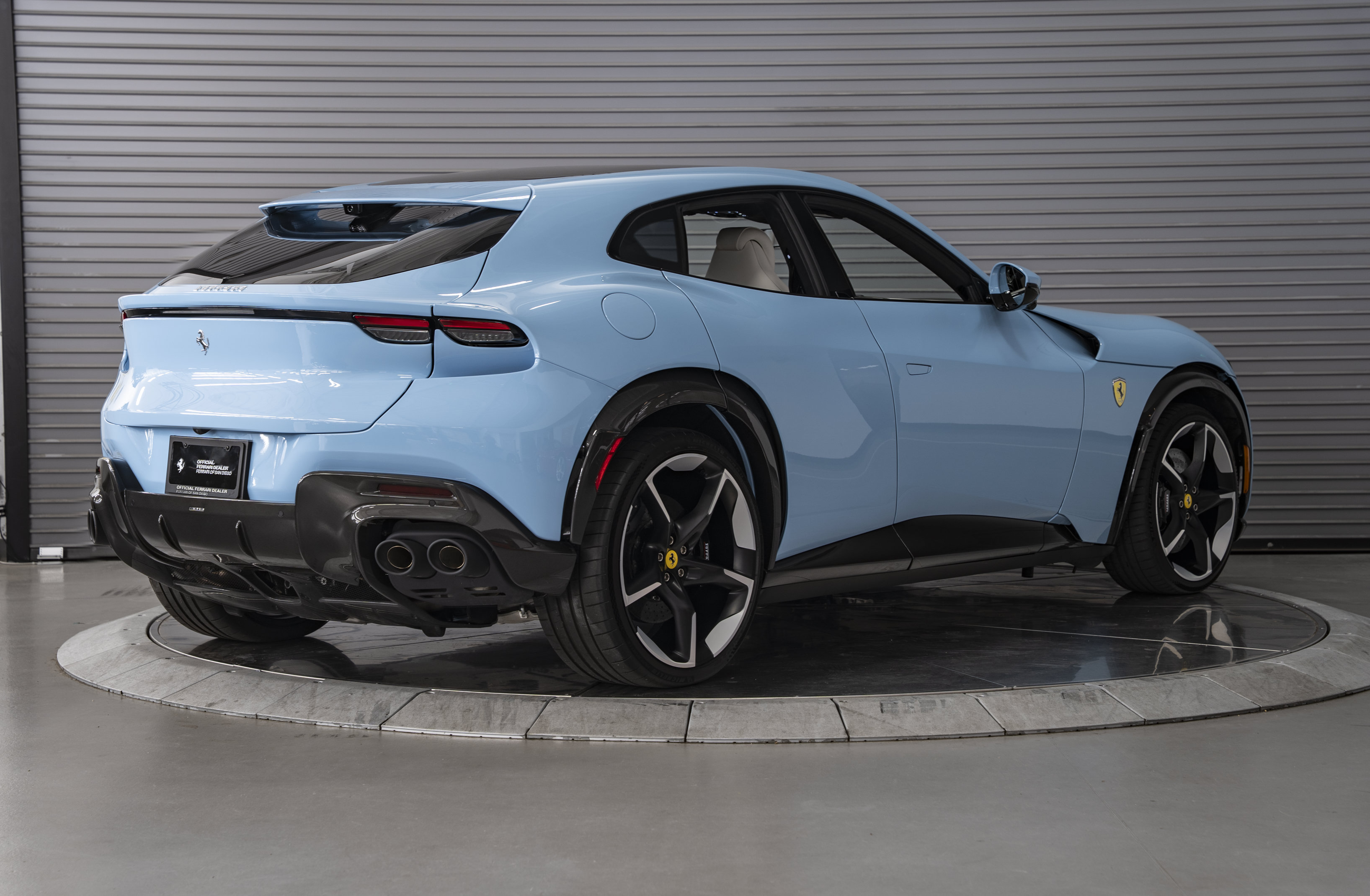 Used 2025 Ferrari Purosangue AWD/4WD image 5