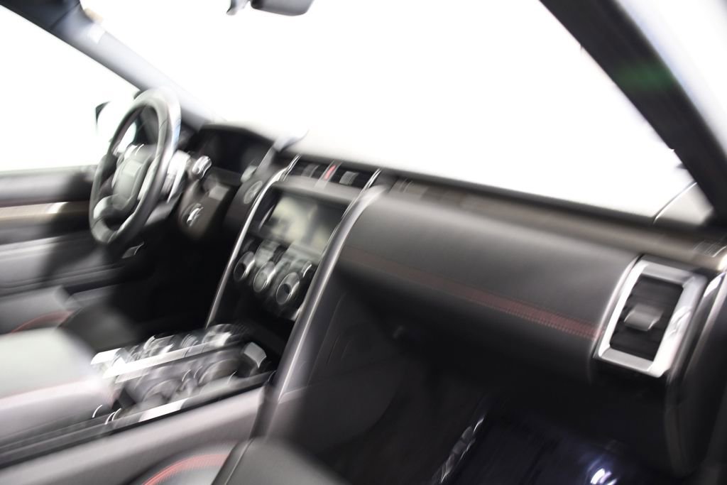 Used 2019 Land Rover Discovery HSE AWD/4WD image 19
