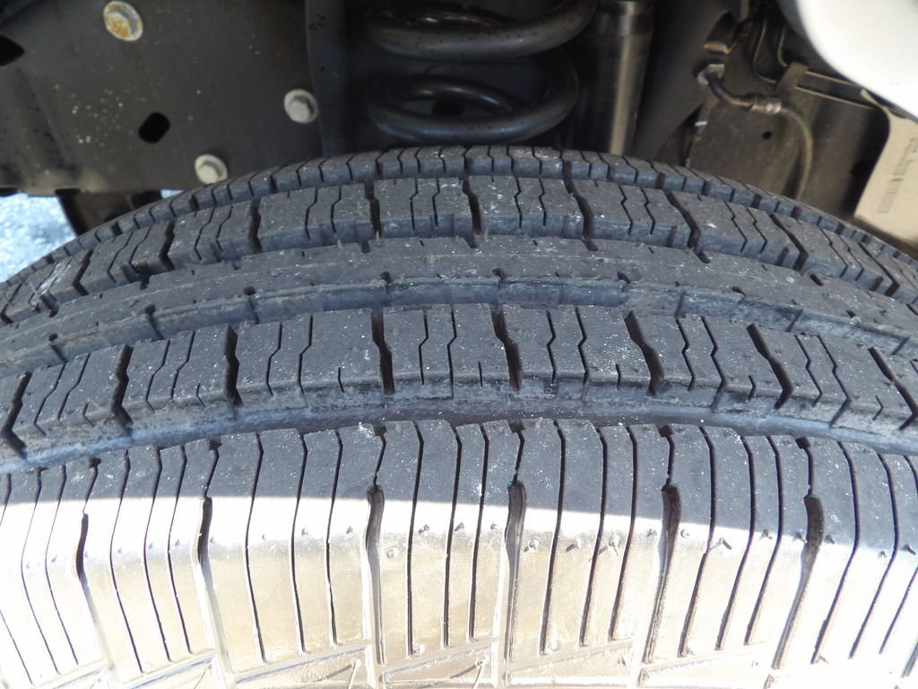 Used 2024 Ford E-350 and Econoline 350 Super Duty w/ Power Windows & Locks Group RWD image 42