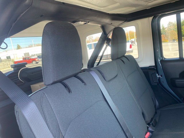 New 2026 Jeep Wrangler Unlimited Sport AWD/4WD image 31