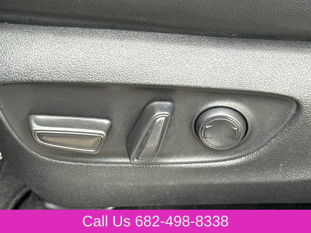 Used 2025 Toyota Grand Highlander AWD image 23