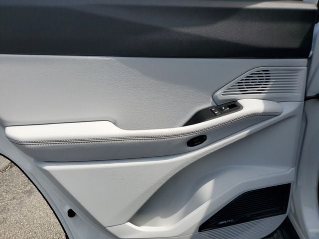 New 2026 Jeep Cherokee Overland AWD/4WD image 15