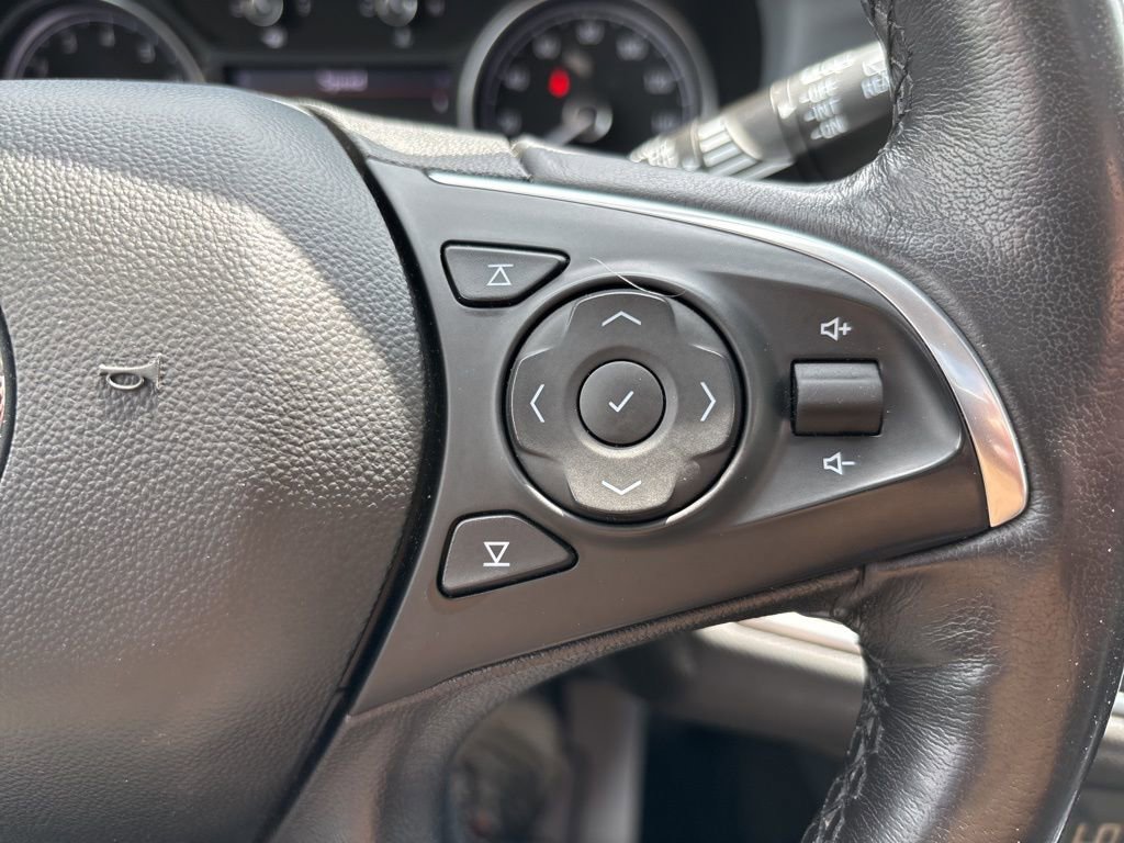 Used 2021 Buick Enclave Premium w/ Sun and Sites Package image 19