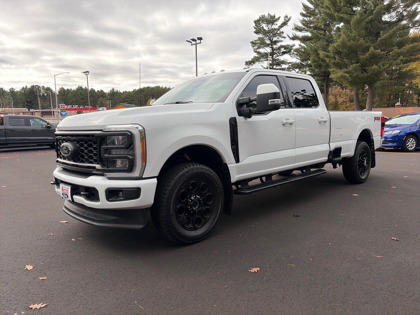 Used 2023 Ford F250 Lariat w/ Sport Appearance Package AWD/4WD image 3