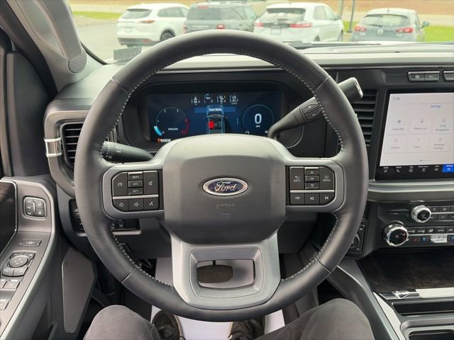 Used 2024 Ford F250 Lariat image 12