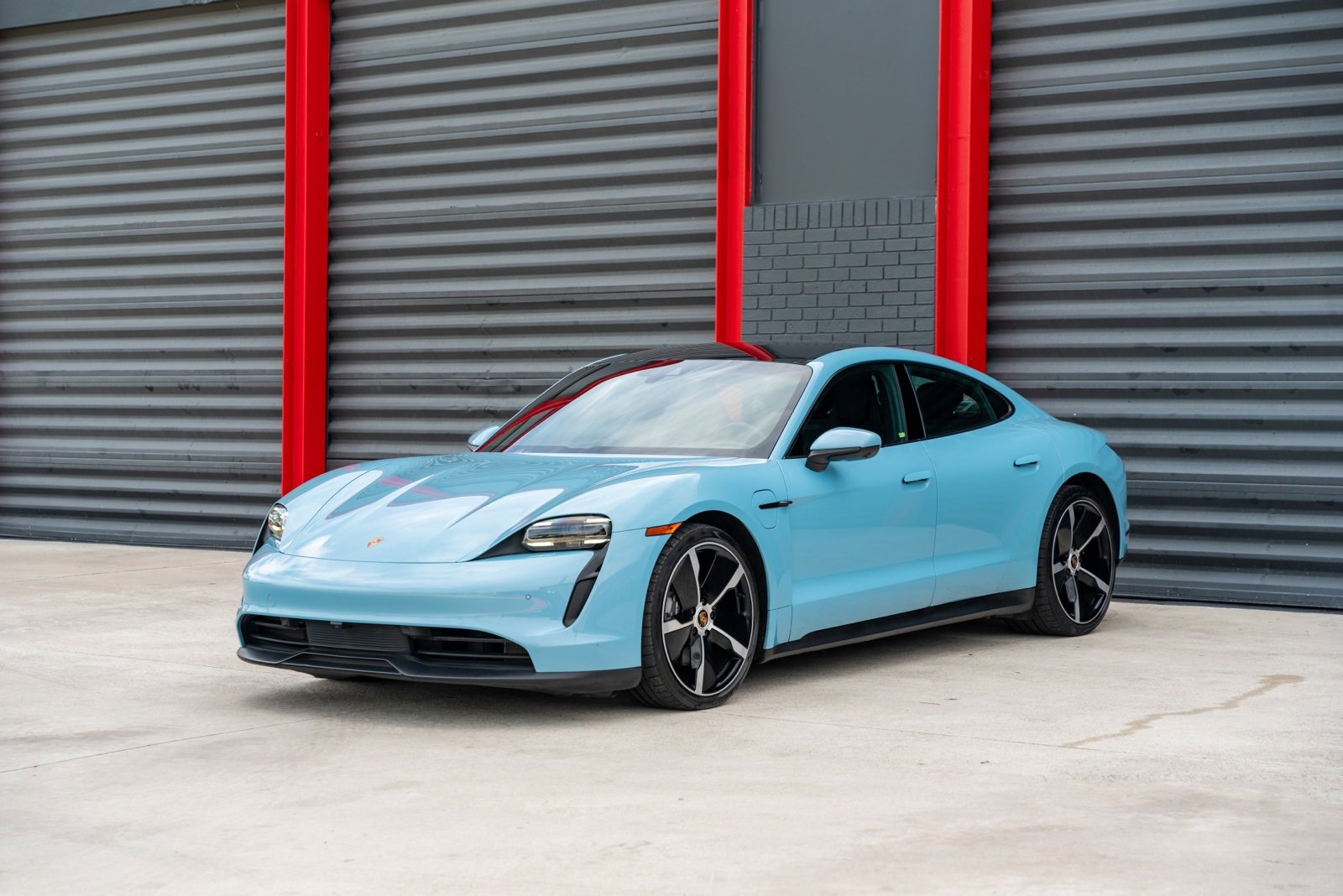 Used 2022 Porsche Taycan