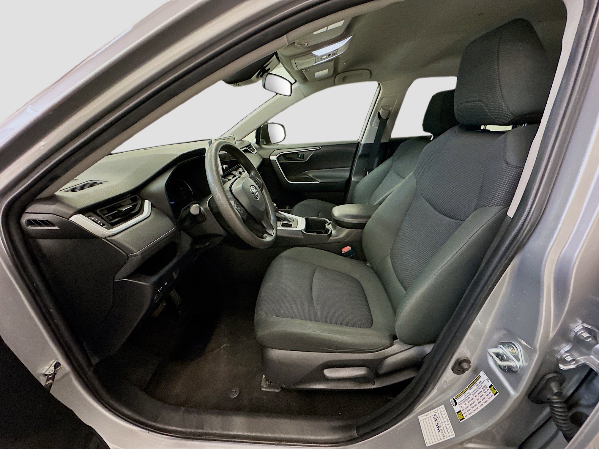 Used 2024 Toyota RAV4 LE image 13