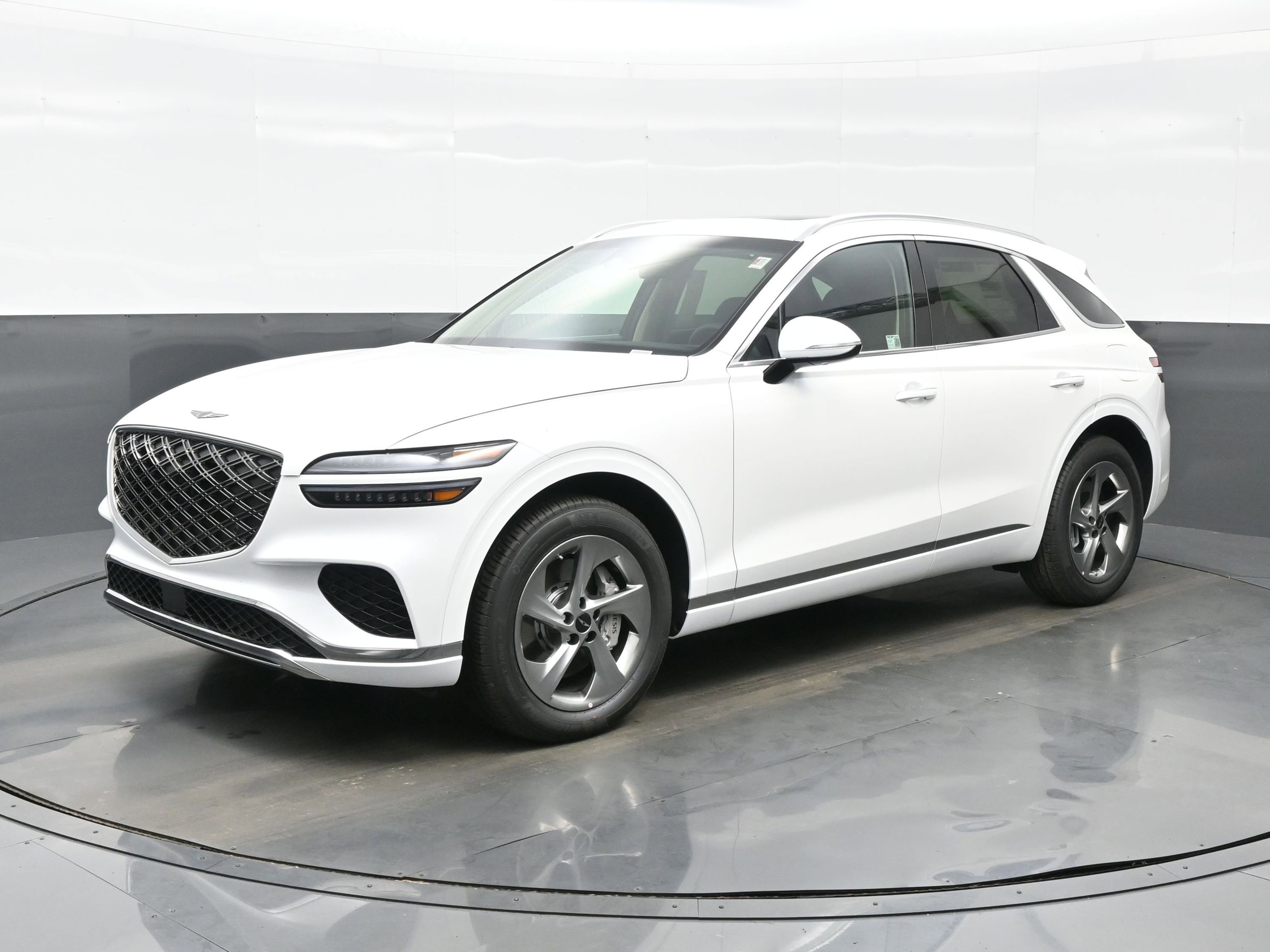 Certified 2026 Genesis GV70 2.5T Select image 2