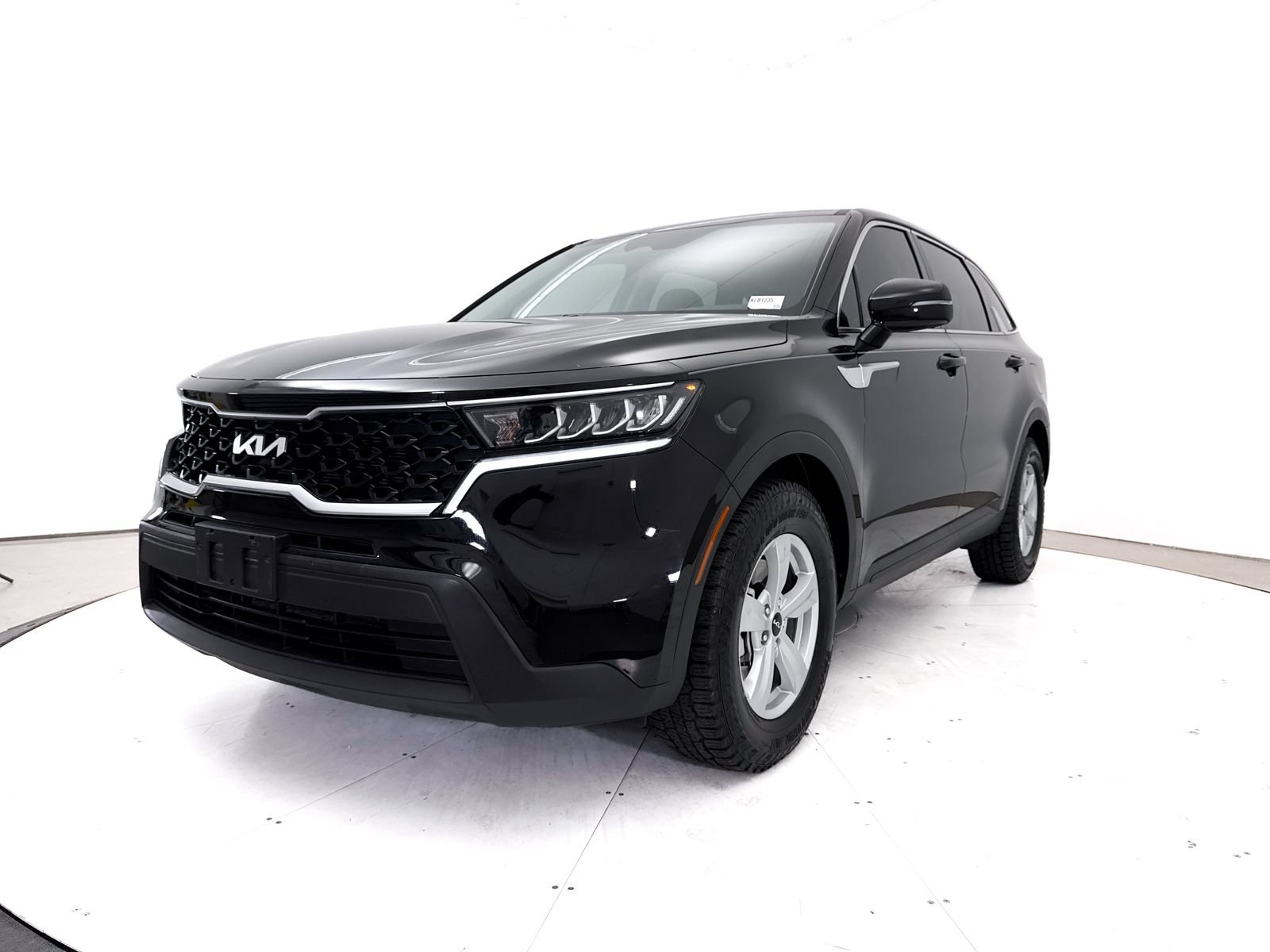 Certified 2023 Kia Sorento LX FWD image 14
