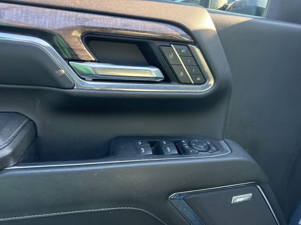 Used 2024 Chevrolet Silverado 2500 LTZ w/ LTZ Premium Package image 18