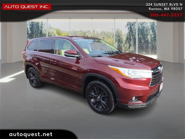 Used 2016 Toyota Highlander LE image 3