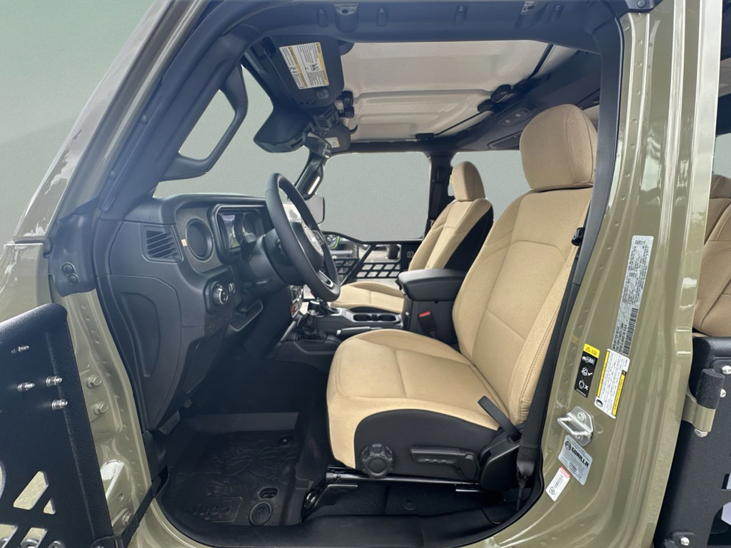 New 2026 Jeep Gladiator Willys AWD/4WD image 36