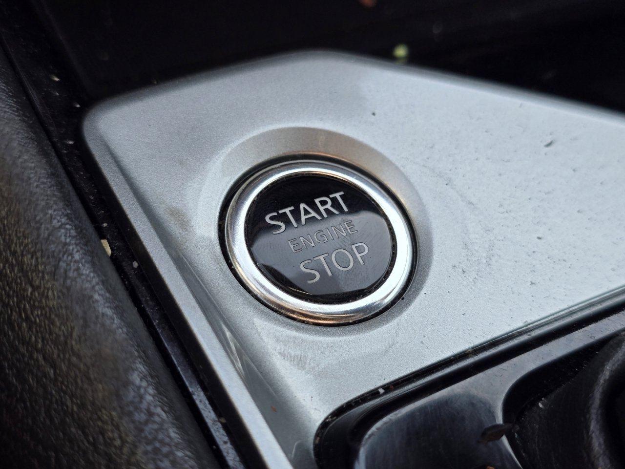 Used 2024 Nissan Altima 2.5 SV image 24