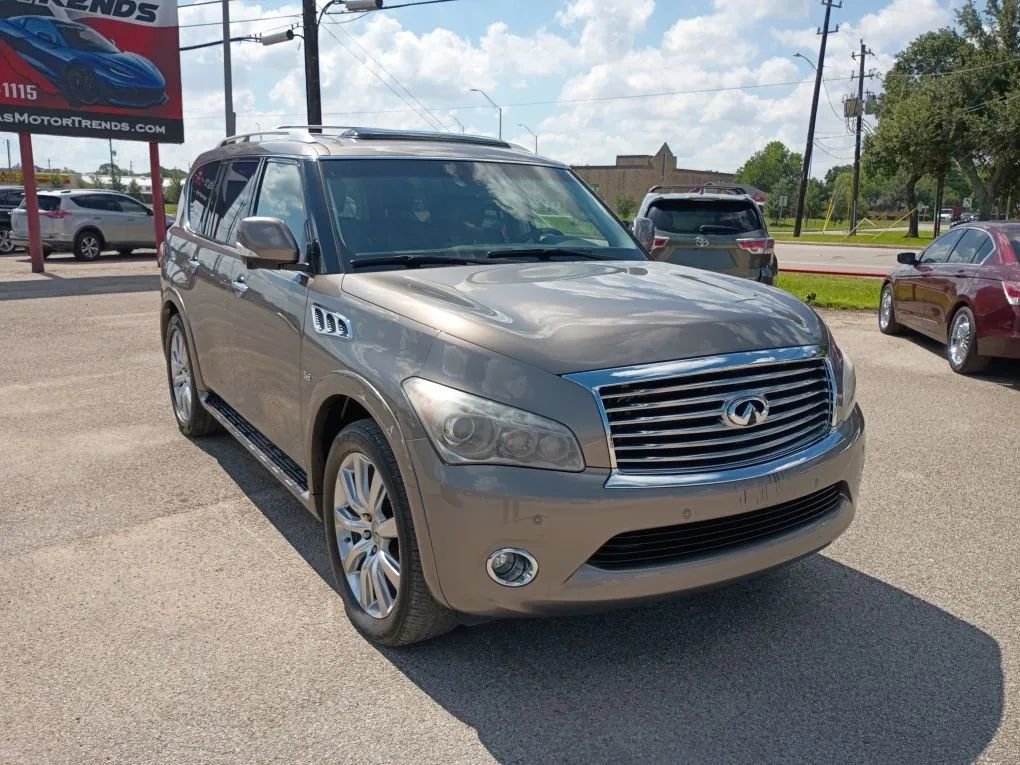 Used 2014 INFINITI QX80 4WD w/ Theater Package image 7