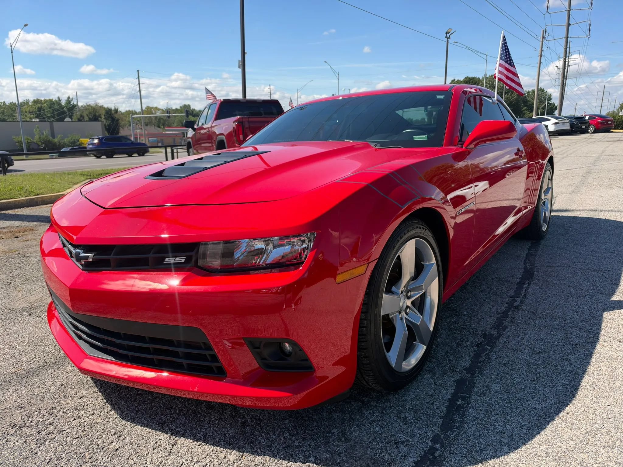 Used 2015 Chevrolet Camaro SS w/ LPO, Red Appearance Package RWD image 7