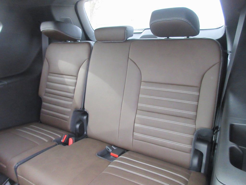 New 2026 GMC Acadia Denali Ultimate image 12