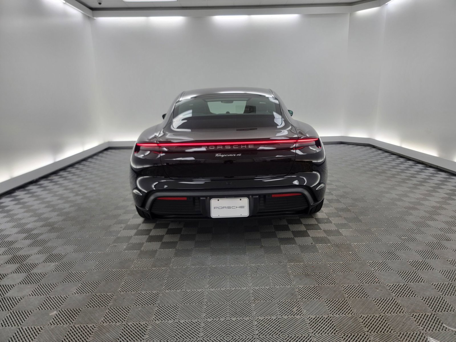 New 2025 Porsche Taycan AWD/4WD image 9