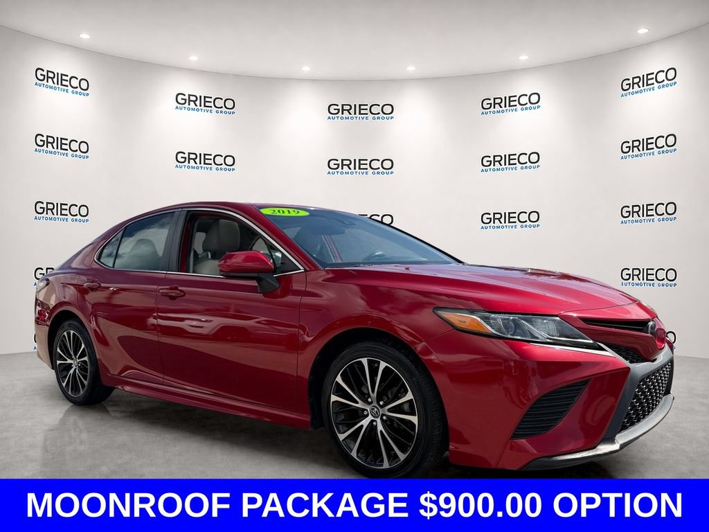 Used 2019 Toyota Camry SE