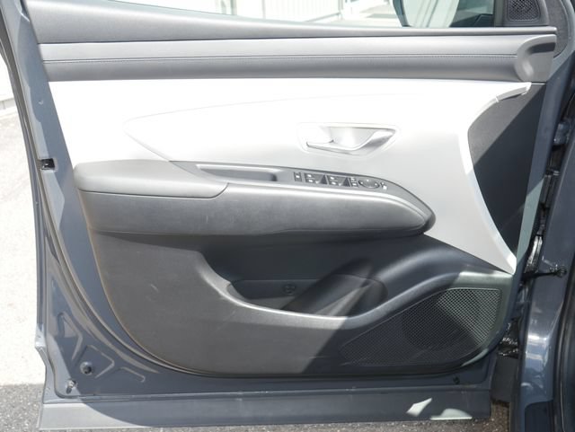 Used 2025 Hyundai Tucson SE AWD/4WD image 11