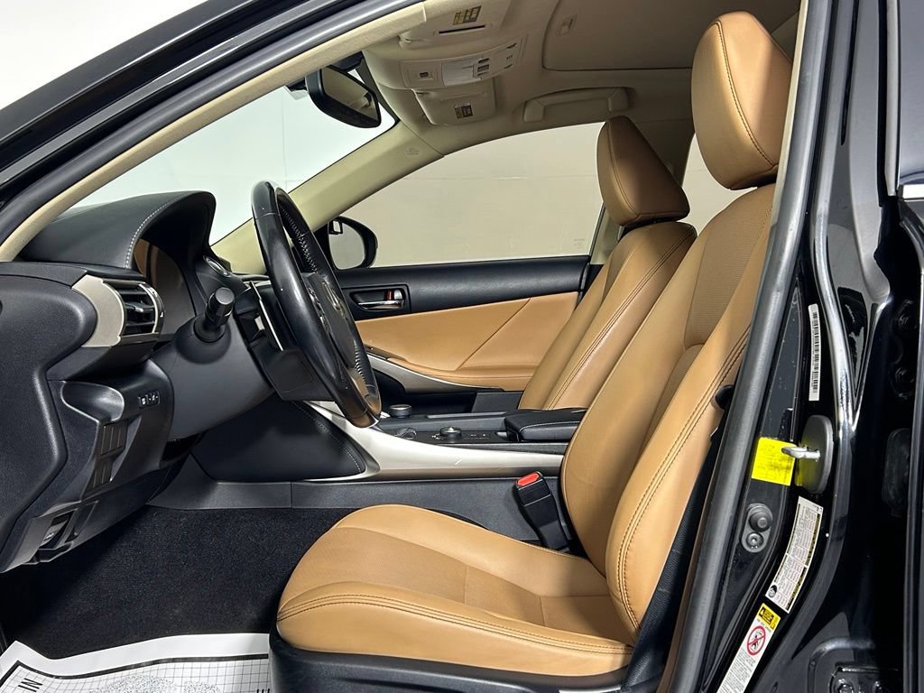 Used 2016 Lexus IS 300 AWD w/ Premium Package image 31