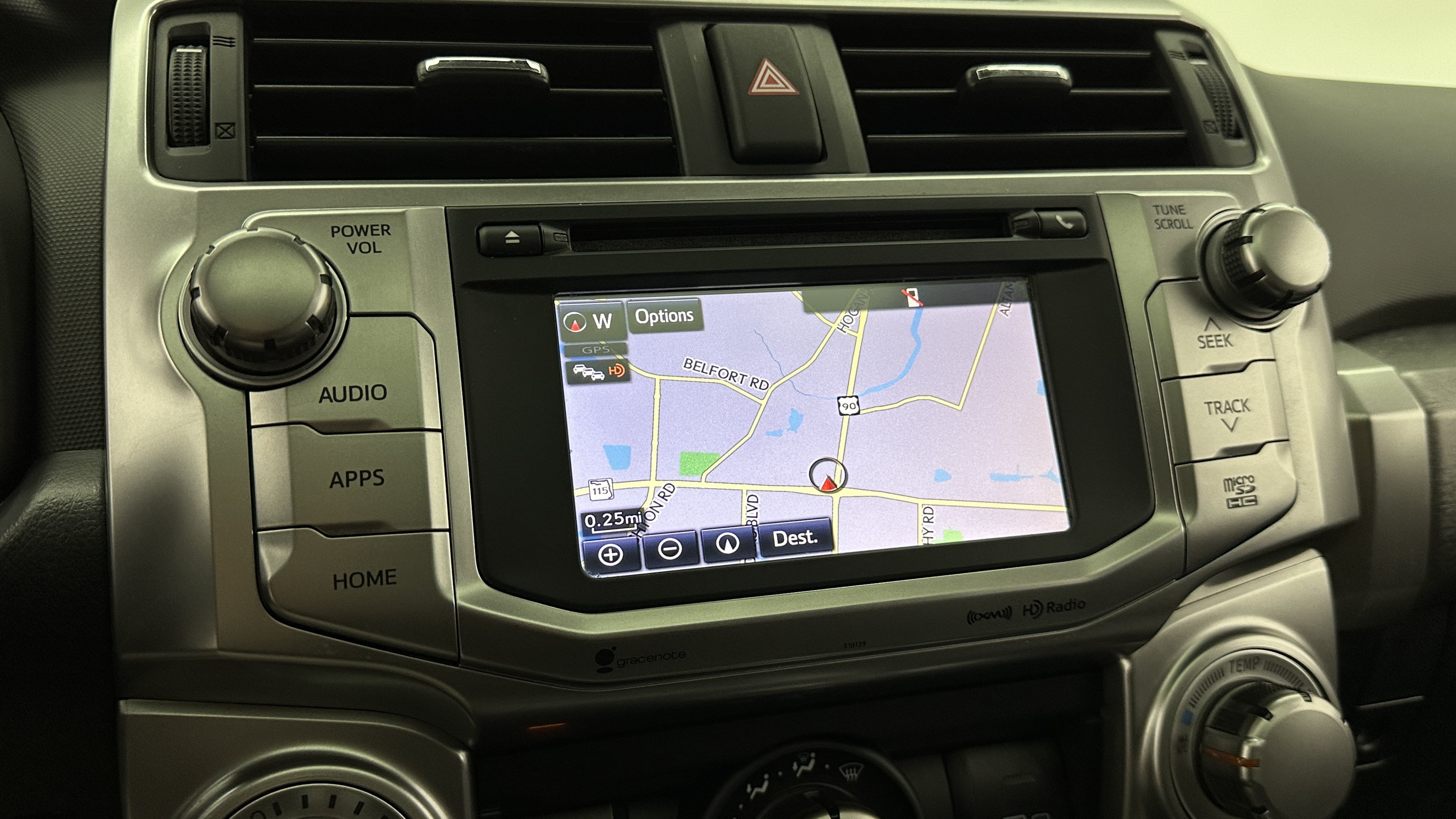 Used 2018 Toyota 4Runner SR5 Premium AWD/4WD image 26