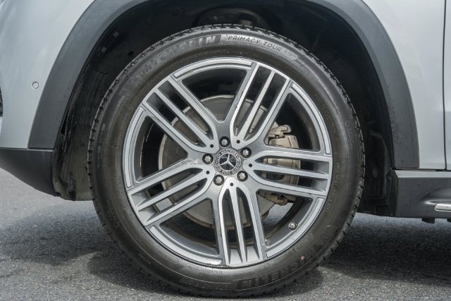 Used 2020 Mercedes-Benz GLS 450 4MATIC image 21