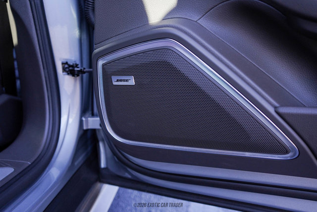 Used 2020 Porsche Panamera RWD image 34