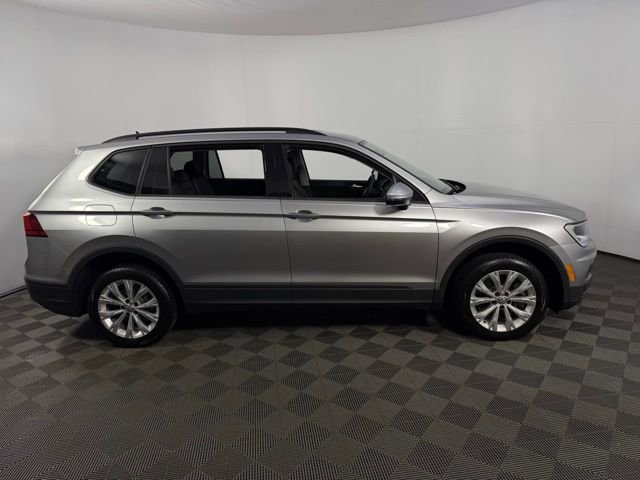 Used 2020 Volkswagen Tiguan S image 8