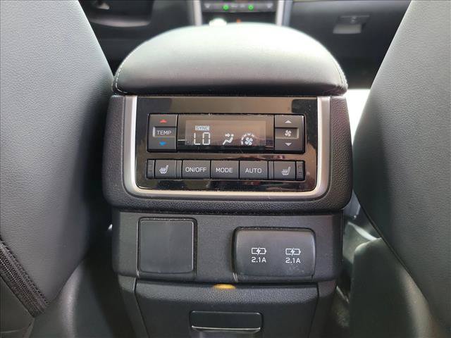 Used 2022 Subaru Ascent Limited w/ Technology Package AWD/4WD image 18