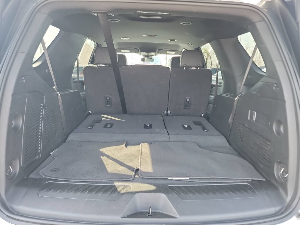 Used 2025 Chevrolet Tahoe LT AWD/4WD image 18