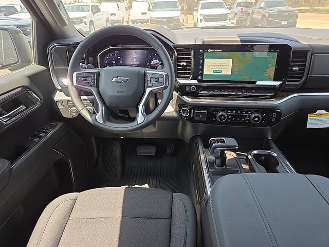 New 2026 Chevrolet Silverado 1500 RST w/ Z71 Off-Road Package AWD/4WD image 9