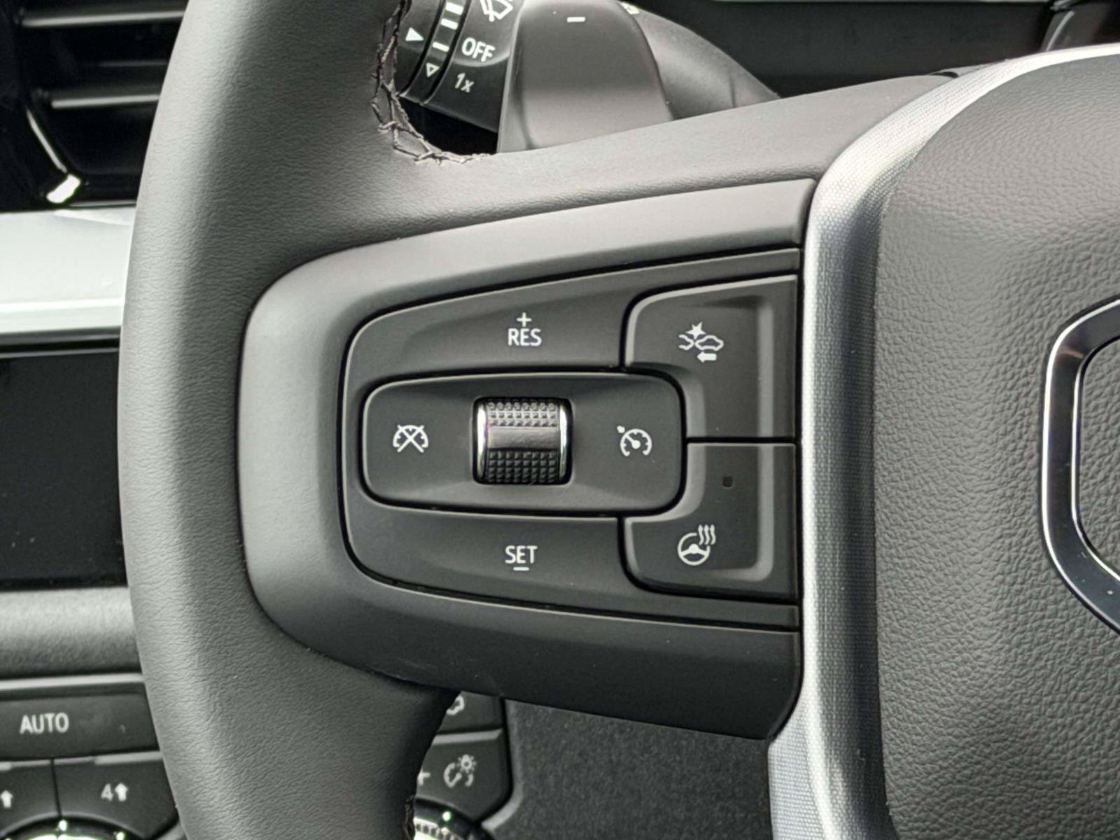 New 2026 GMC Sierra 1500 Elevation w/ Elevation Premium Package AWD/4WD image 17
