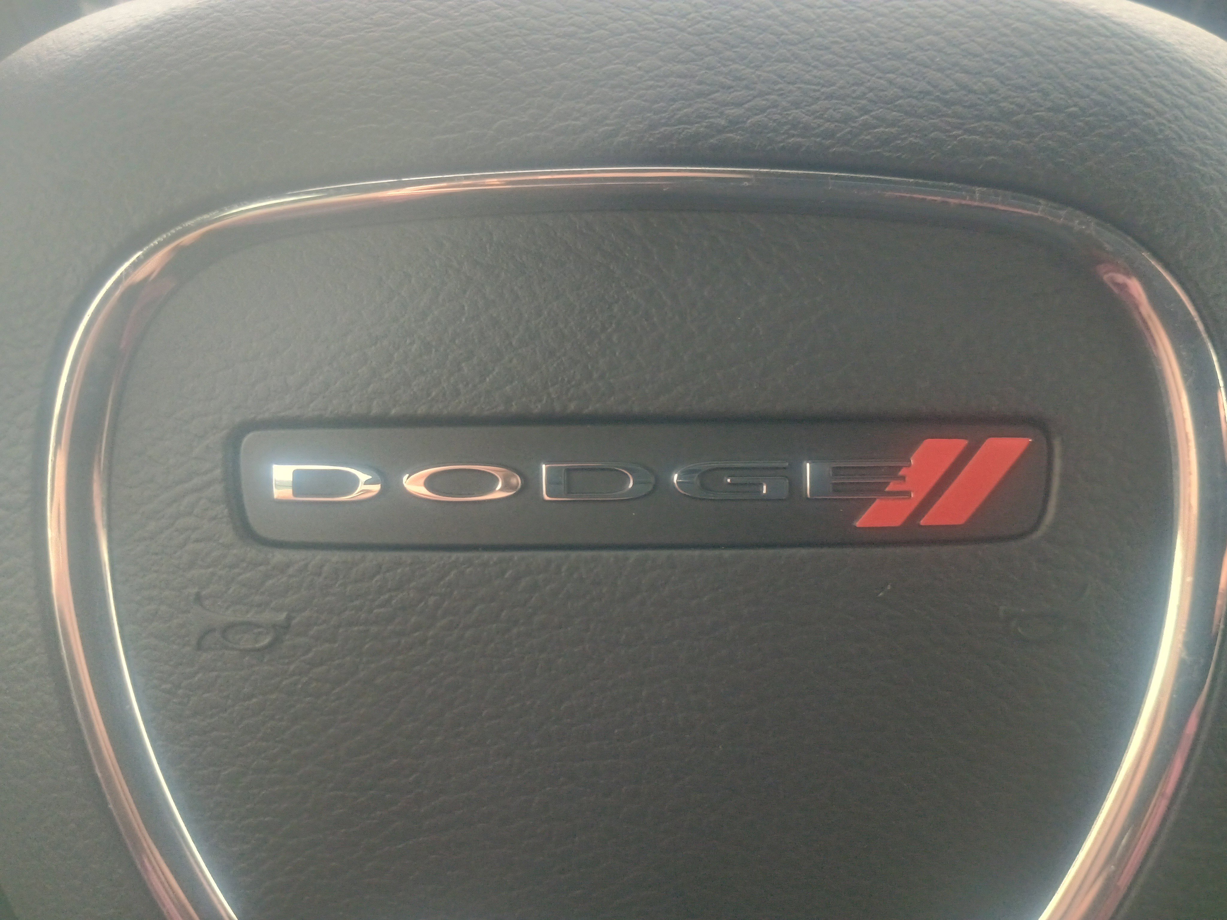 Used 2016 Dodge Challenger SXT image 22