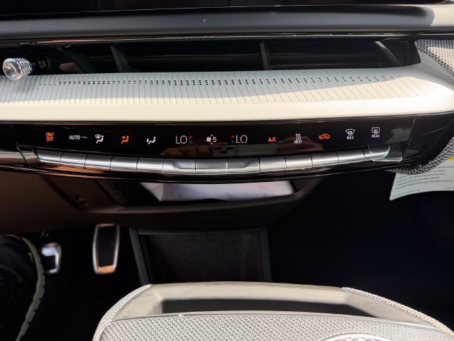 New 2027 Cadillac Optiq Luxury RWD image 13