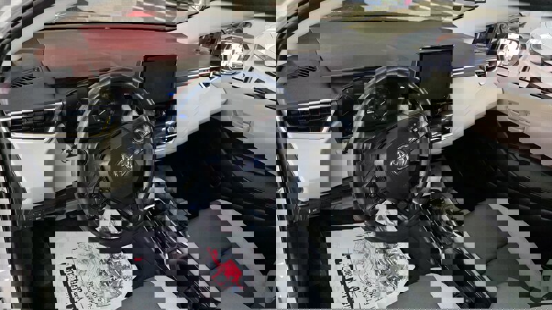 Used 2023 Toyota Corolla LE image 11